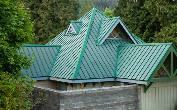 Best Flat Roofing  in Savoy, IL